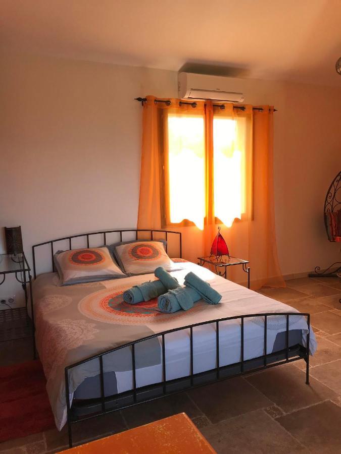 La Bastide Des Selves Bed and Breakfast Draguignan Eksteriør billede