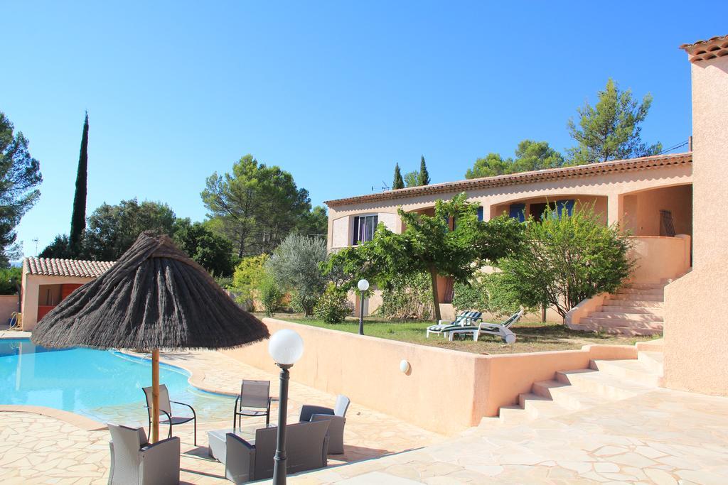 La Bastide Des Selves Bed and Breakfast Draguignan Eksteriør billede